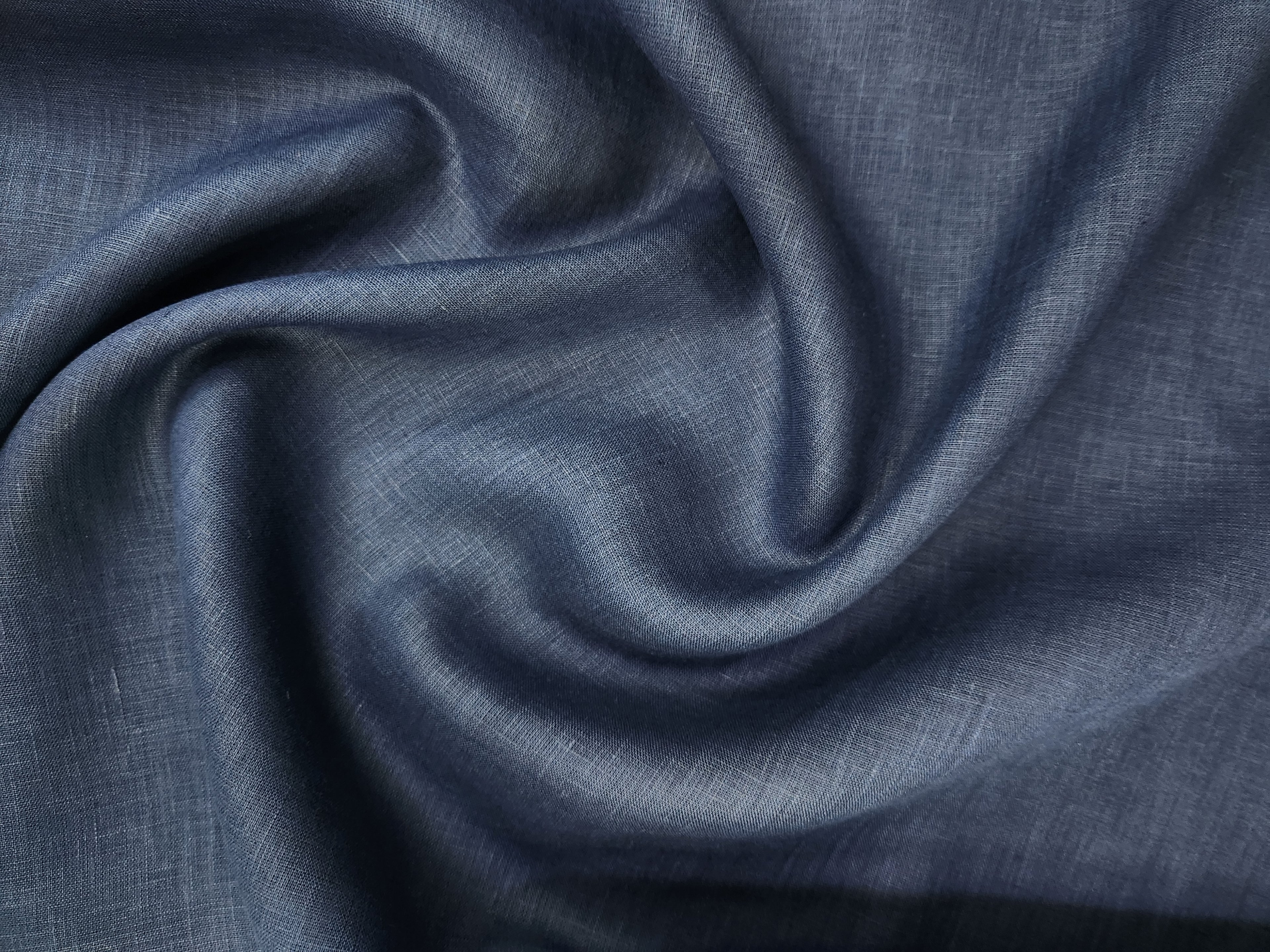 Raymond Linen (Blue)